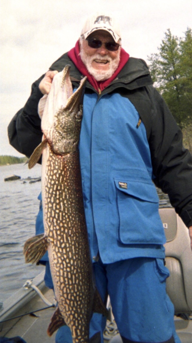 Fishing WHISKEY JACK LODGE, on Sturgeon Lake Northwest Ontario